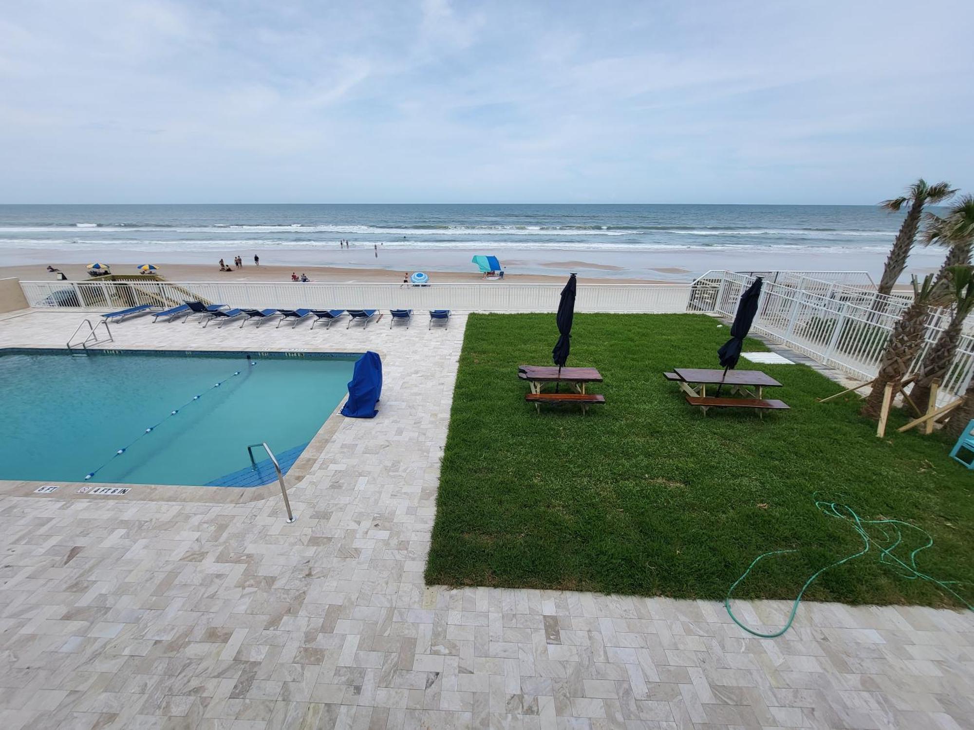 Beachside Hotel - Pool Is Open! Daytona Beach Shores Eksteriør billede