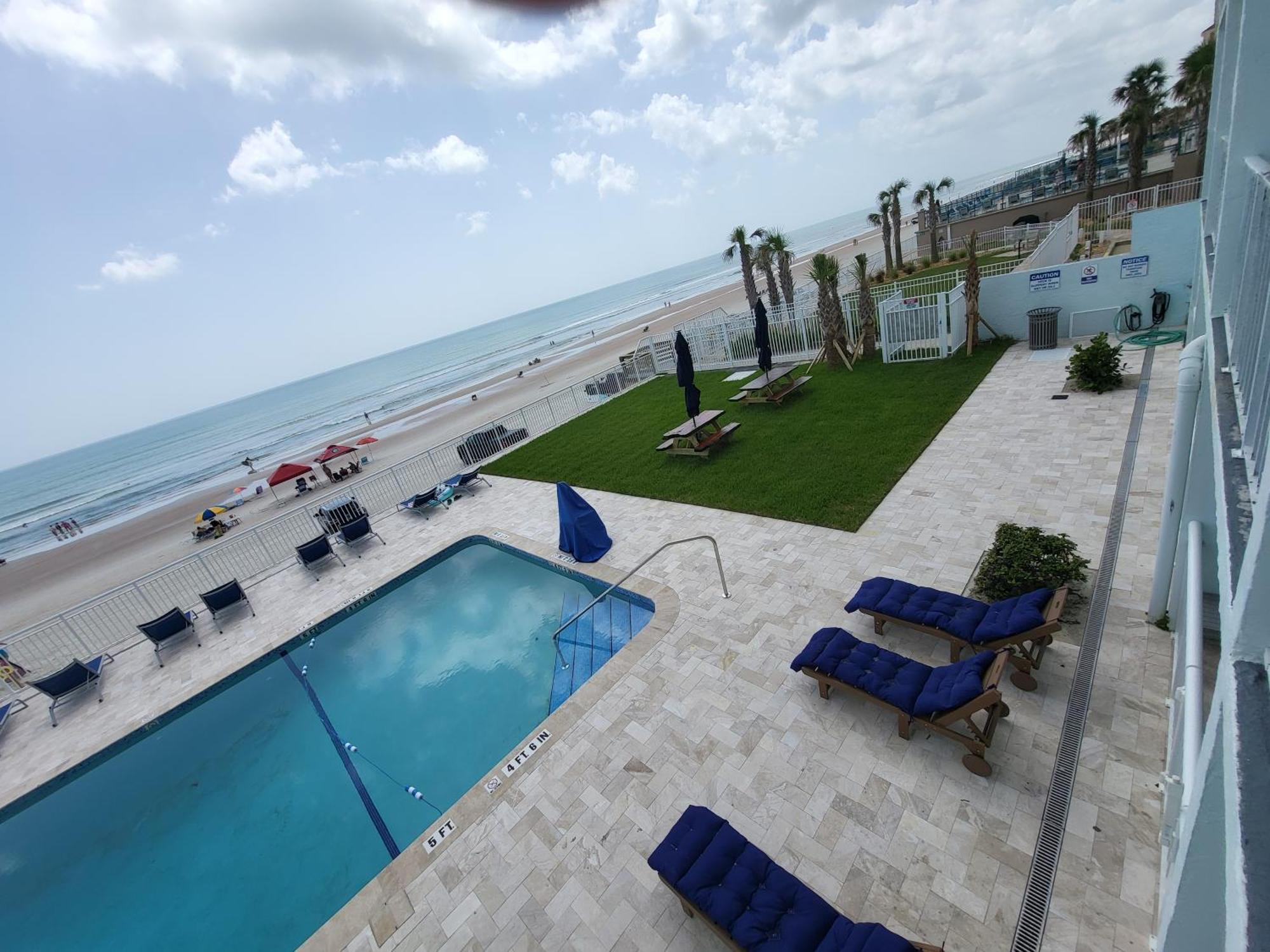 Beachside Hotel - Pool Is Open! Daytona Beach Shores Eksteriør billede